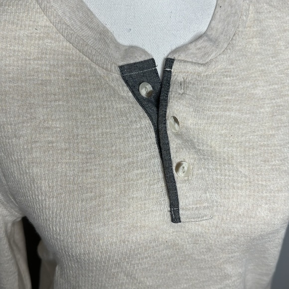 NWOT men’s Alesbury long sleeve size small - Picture 3 of 6